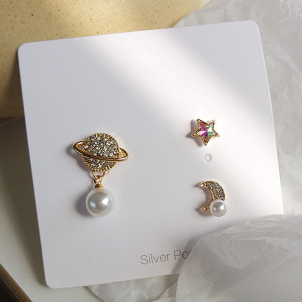 💕Last one 💙Galaxy Stud Earrings - Picture 3 of 5